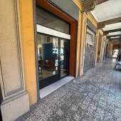 Negozio, Bologna, Centro Storico, Centro – Vendita